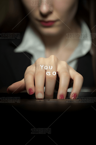 -Ů|o