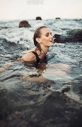 ΢ЦŮc^l(f)ںɫӾºʹF(xin)h(hun)옷تںӾ