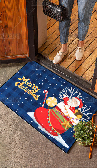 F(xin)p{(ln)ɫ(jin)sͨʥQѩT|̺؉|