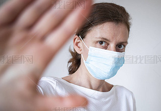 ֹͣ_{˹Ů˴ֲe2019-nCoV(zhn)-