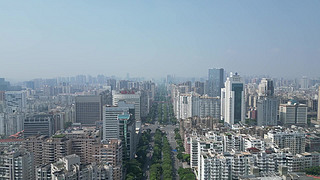 Ȫݳ