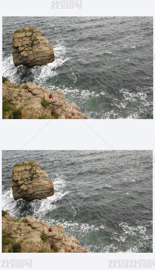 {