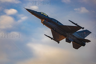 (zhn)CwCF(xin)չI(y)