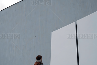 һվڸ߸ߵİɫ(bio)־߅،R^DƬ