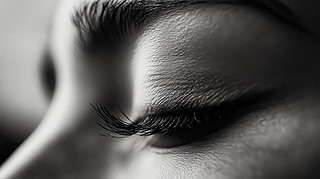 ŮԽë،ڰ|ݻyƷV