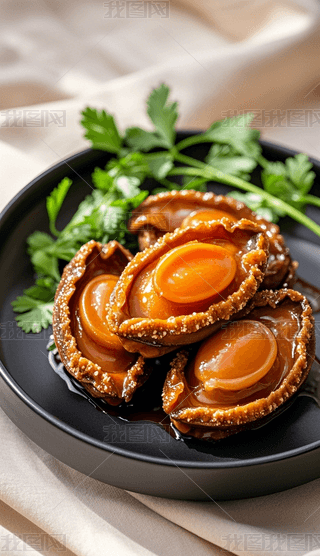 tU~(y)rU~(y)ζU~(y)ʳzӰ