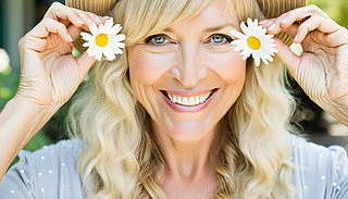 옷Фһ΢ЦŮcl(f)ñ