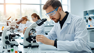 ߿Ƽҭh(hun)µǰоc(chung)