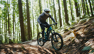 @Ą(dng)ǵđɽ܇ðU(xin)^[[Ę