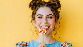 ڳMSɫ°Ǻ΢ЦĿ옷r