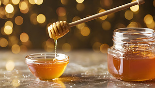 ͸мSɫ۴״䃞(yu)ŵĴʯ