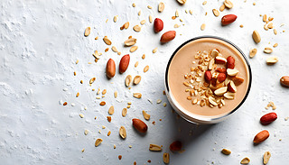 ζͻu˼Ľѩԭʼİɫչʾ