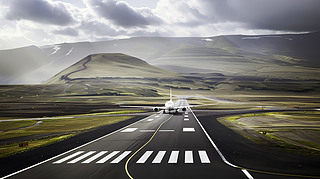 ԭ(chung)wC(j)ܵеزĈDƬ