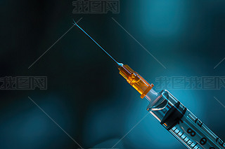 עᘹ