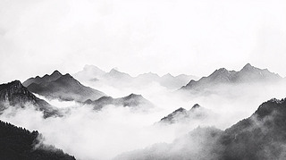 ڰ⾳ˮīɽ
