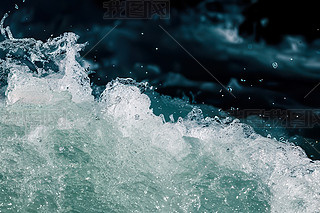ˮ沨˺ˮˮi˻DƬز