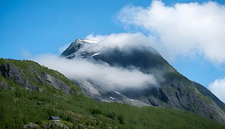 oŲɽؾ^ڰѩ}}ɽГЂy(tng)