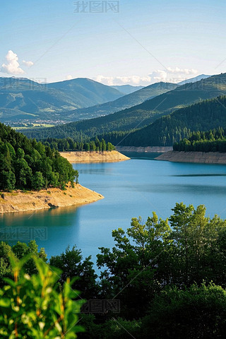 һƬ(sh)ľɽnh(hun)@ˮDƬ