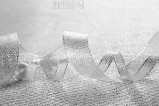 F(xin)߿Ƽ̼wS̼زĈD