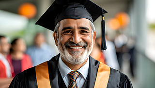 ЦݝM(mn)ĸ߼(j)ɎڳM(mn)ĳнֵϑcף