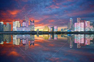 X(qin)³ǳH(xin)ҹc浹Ӱ