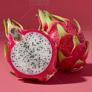 tĻ،