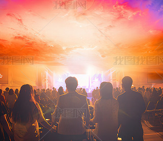 ݵ(ji)˳ӿ(dng)(ji)ͿgȺ