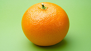 rMĳ