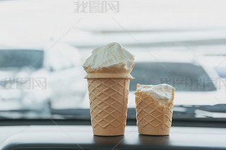 ܛɫţͱͲͲ܇