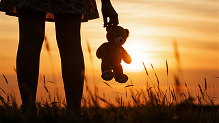 Ϧ(ji)С(ji)H鸸ӰD