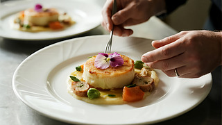 ߶˲͔[Pʳ(chung)Ʒoﱳ