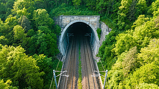 F·ɽԽXͨl(f)չϣ