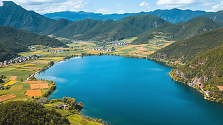 ﹝(ji)ɽɫl(xing)@L(fng)α