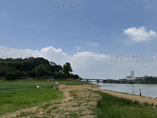 ԭ(chung){(ln)ƺ߅L(fng)