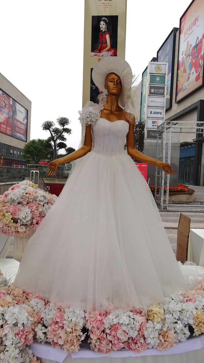 婚纱正面_动漫婚纱情侣头像