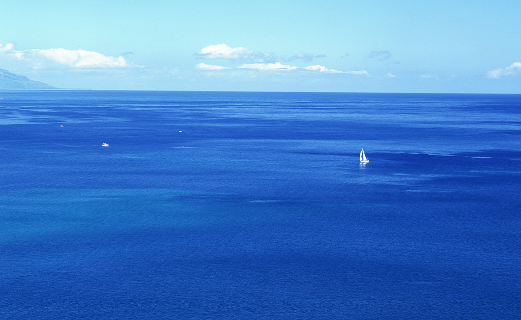 藍天大海 16272119-4624074b427a99ca559f151bad14afb3.jpg