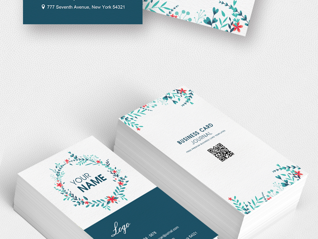 复古蓝手绘水彩花纹竖版名片设计