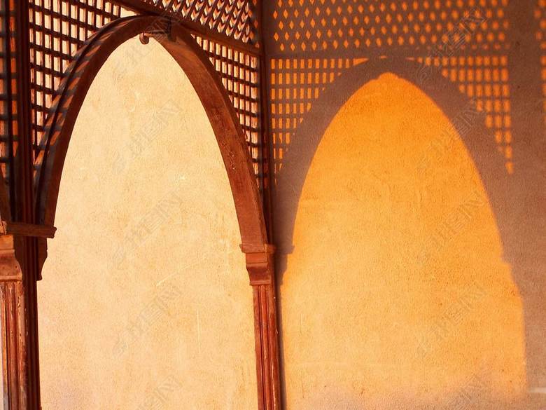 暗黑之门光反射阴影太阳日落温暖的木材图片下