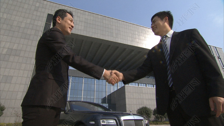 商务办公谈判合同签字协议握手商谈合作成功展