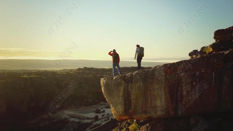 金志文《远走高飞》歌曲背景(图片编号:17043