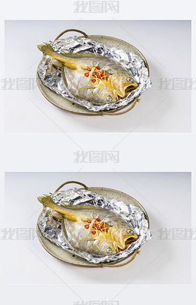 Small yellow croaker baked on tin foil