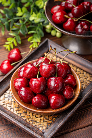 ܇?yn)?>
                                                                    </a>
                                <div   id=