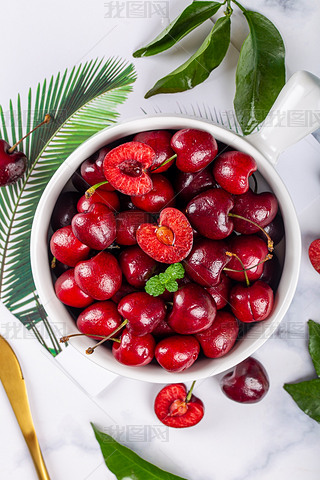 ܇(ch)?yn)?>
                                                                    </a>
                                <div   id=