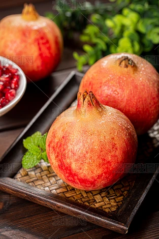 ľ
