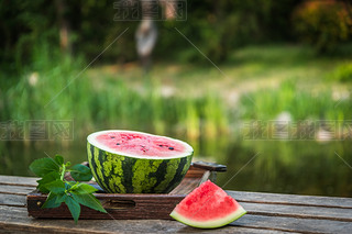 ʳ