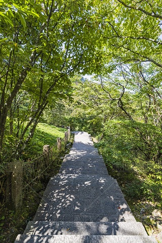 SɽȻL(fng)^(q)ɽgͨ