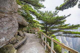 SɽȻL(fng)^(q)ɽgͨ