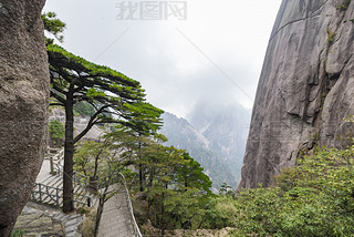 SɽȻL(fng)^(q)ɽgͨ