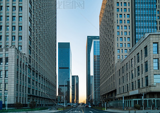 ?yn)I^(q)ڼұ̘I(y)^(q)ߘȺ