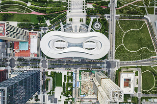 ?yn)I^(q)ڼұ̘I(y)^(q)